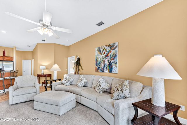 2622 Canary Isles Drive, Melbourne, FL 32901