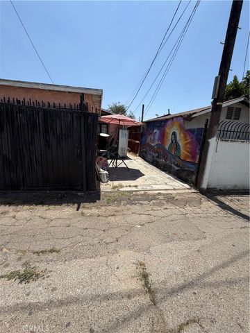907 N Mott Street, Los Angeles, CA 90033