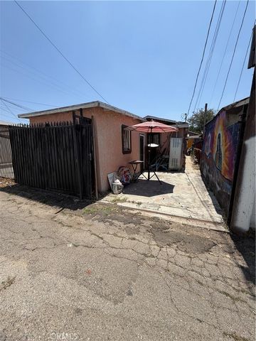 907 N Mott Street, Los Angeles, CA 90033