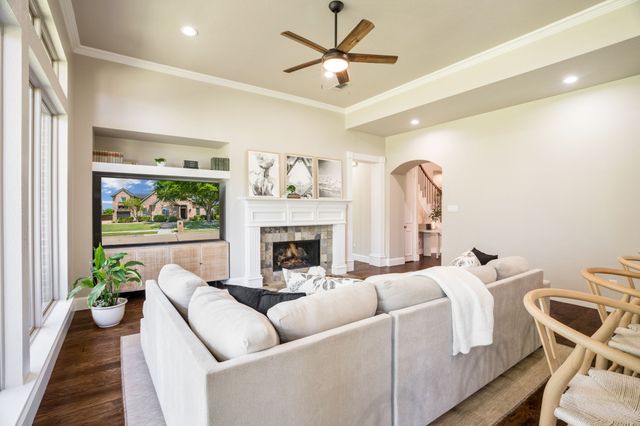 1888 Prairie Creek Trail, Frisco, TX 75033