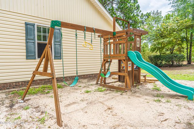 1431 Hylan Avenue, Hamlet, NC 28345