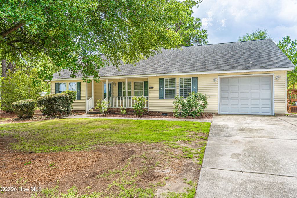 1431 Hylan Avenue, Hamlet, NC 28345