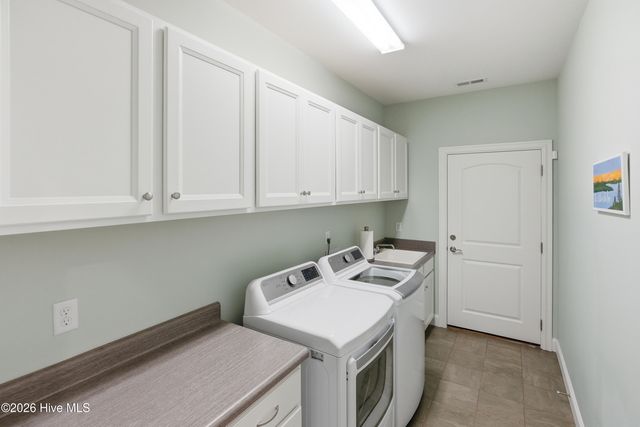 952 Jenoa Loop, Castle Hayne, NC 28429