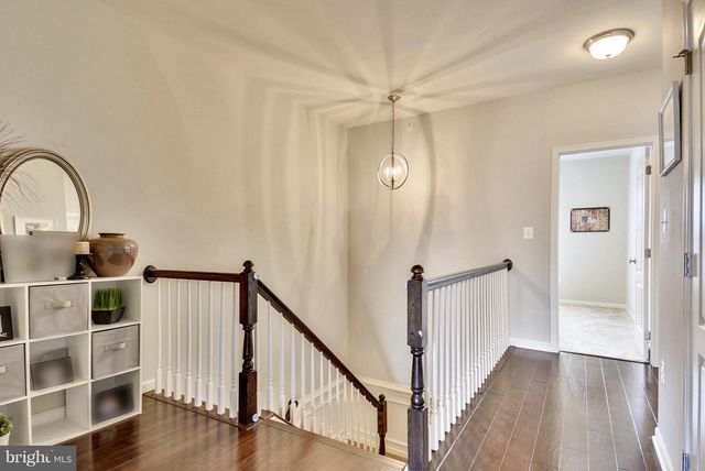 23487 LOGANS RIDGE TER, Ashburn, VA 20148