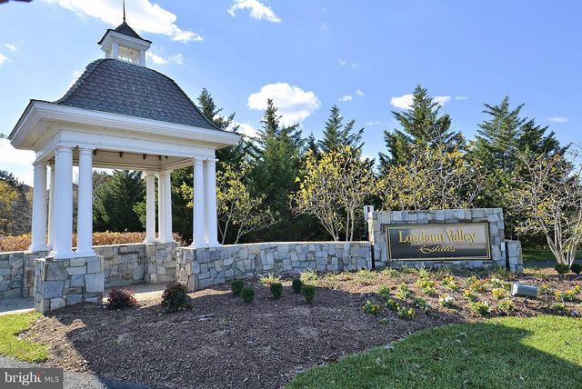23487 LOGANS RIDGE TER, Ashburn, VA 20148