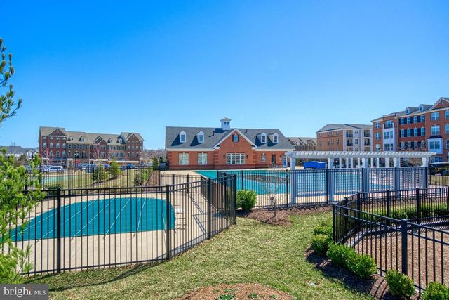 23487 LOGANS RIDGE TER, Ashburn, VA 20148