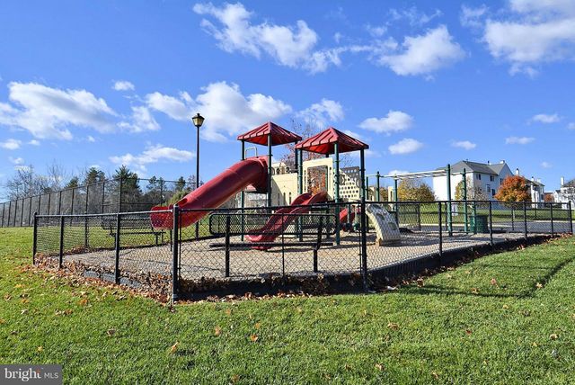 23487 LOGANS RIDGE TER, Ashburn, VA 20148