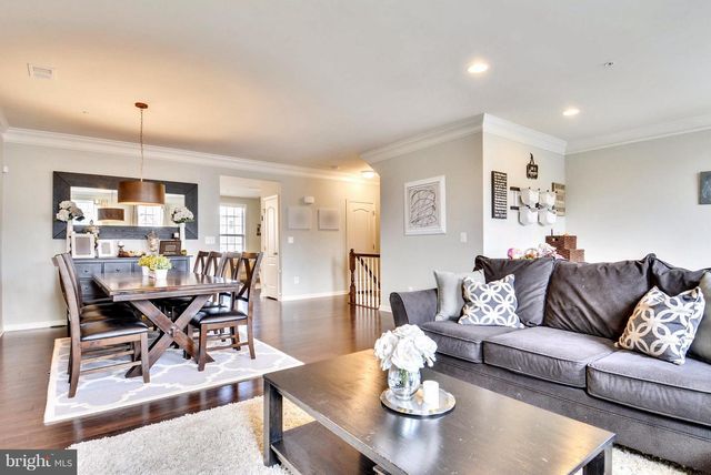 23487 LOGANS RIDGE TER, Ashburn, VA 20148