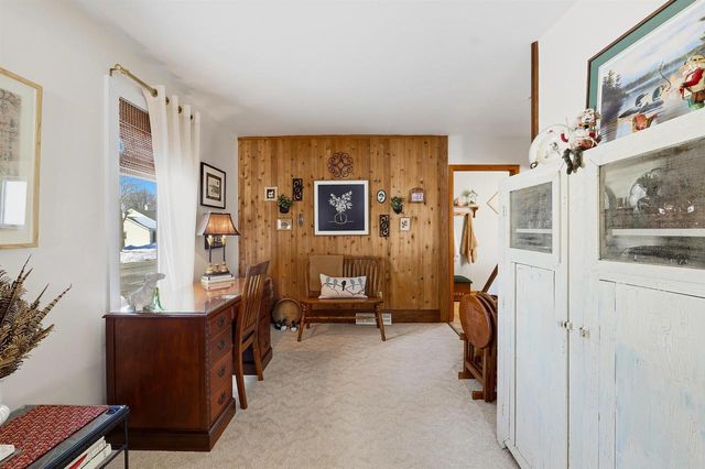 407 W Cherry Street, Fox Lake, WI 53933