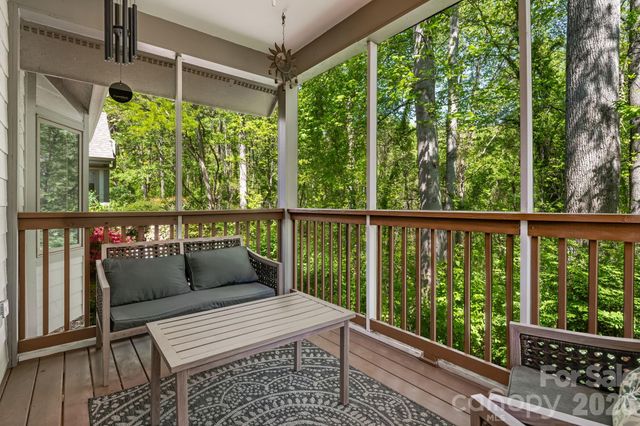 29 Little Cedar Court, Asheville, NC 28805