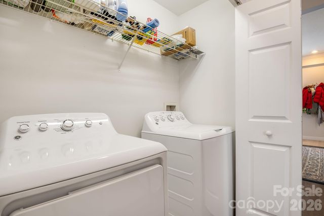 29 Little Cedar Court, Asheville, NC 28805