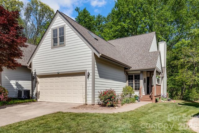 29 Little Cedar Court, Asheville, NC 28805