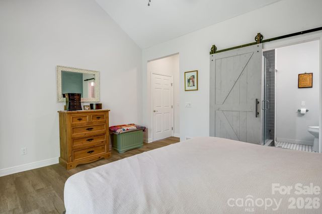 29 Little Cedar Court, Asheville, NC 28805