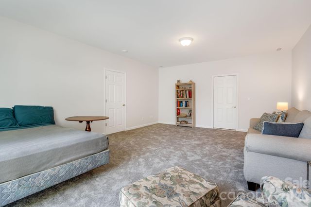 29 Little Cedar Court, Asheville, NC 28805