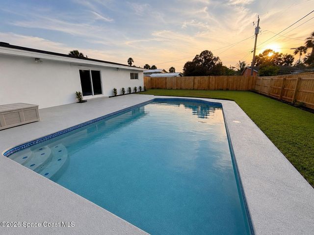 233 NE 1st Street S, Satellite Beach, FL 32937
