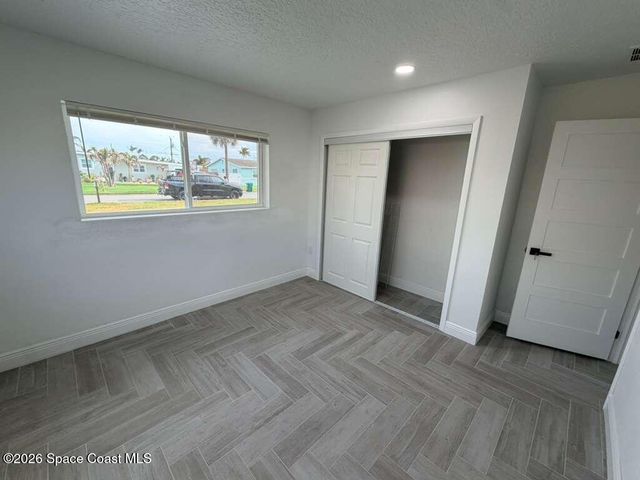 233 NE 1st Street S, Satellite Beach, FL 32937