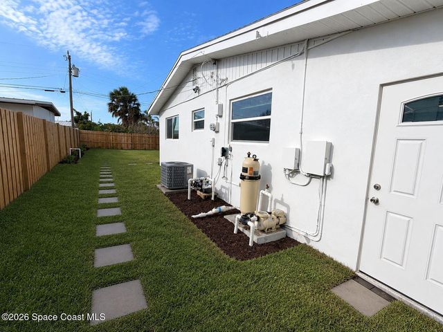 233 NE 1st Street S, Satellite Beach, FL 32937