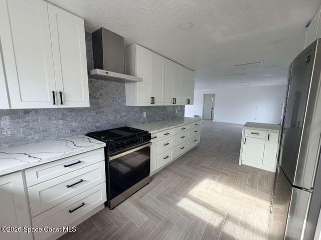 233 NE 1st Street S, Satellite Beach, FL 32937
