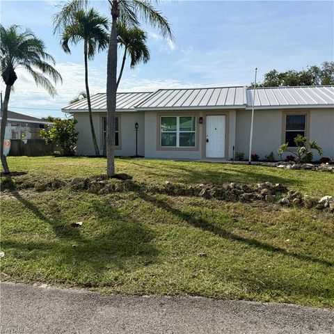 5142 19th CT SW, Naples, FL 34116