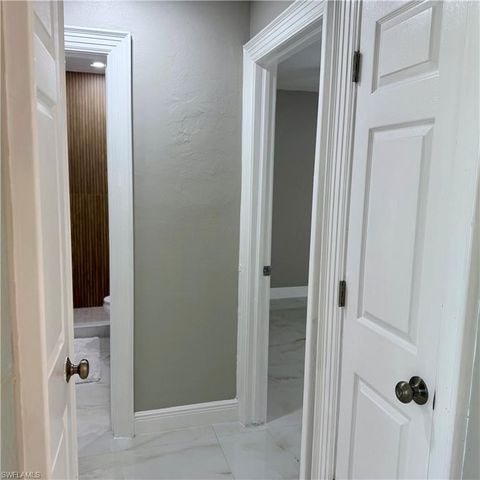 5142 19th CT SW, Naples, FL 34116