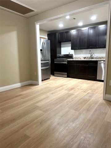 6608 Sherwood Drive, Houston, TX 77021