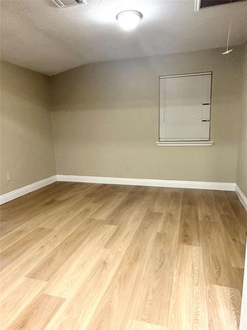 6608 Sherwood Drive, Houston, TX 77021