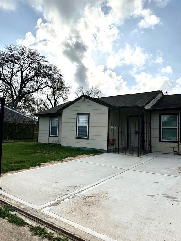 6608 Sherwood Drive, Houston, TX 77021