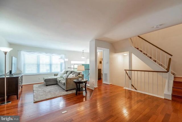 44054 GALA CIR, Ashburn, VA 20147