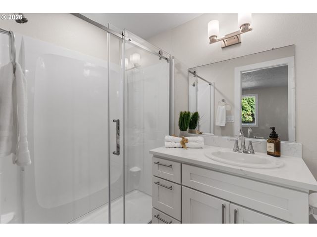 12918 Ne 7TH Ave, Vancouver, WA 98685