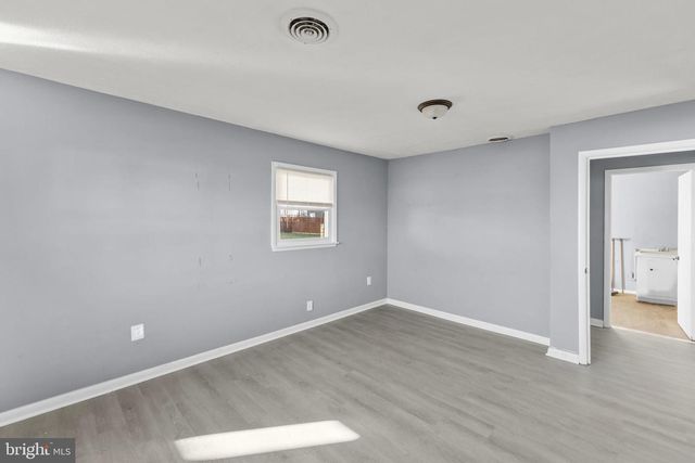 126 PLAINFIELD DR, Winchester, VA 22602