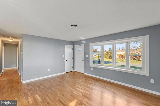 126 PLAINFIELD DR, Winchester, VA 22602