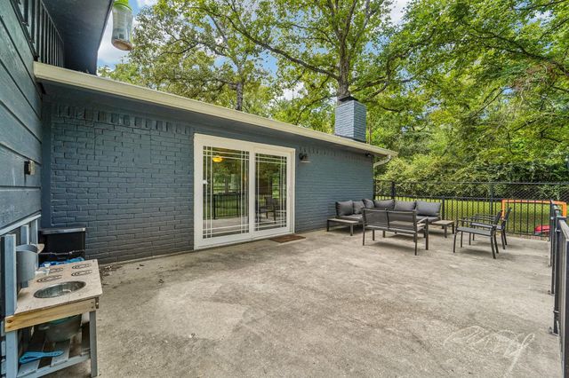 15191 Mcrae Lake, Conroe, TX 77303