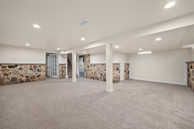 3323 S 91st STREET, Milwaukee, WI 53227