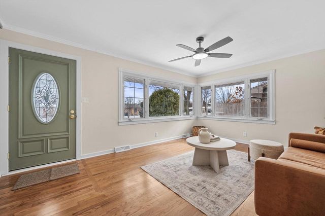 3323 S 91st STREET, Milwaukee, WI 53227