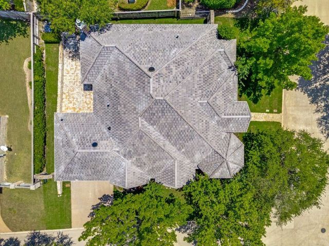6705 Medinah Drive, Fort Worth, TX 76132