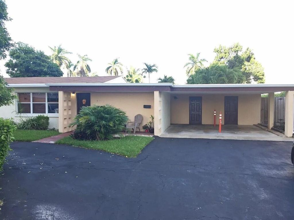 2713 NE 33RD Avenue 1-2, Fort Lauderdale, FL 33308