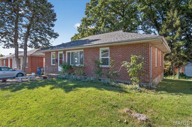6604 Hazen Avenue, St Louis, MO 63121