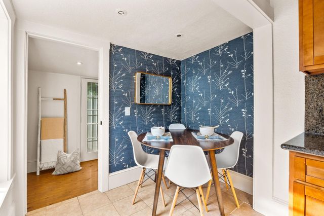 6021 Monadnock Way, Oakland, CA 94605