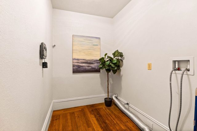 6021 Monadnock Way, Oakland, CA 94605