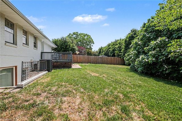 3432 Kinnamon Road, Winston-salem, NC 27104