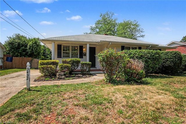 3432 Kinnamon Road, Winston-salem, NC 27104