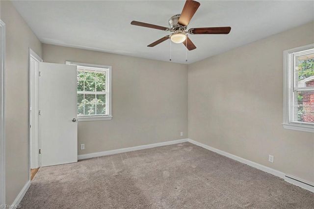 3432 Kinnamon Road, Winston-salem, NC 27104