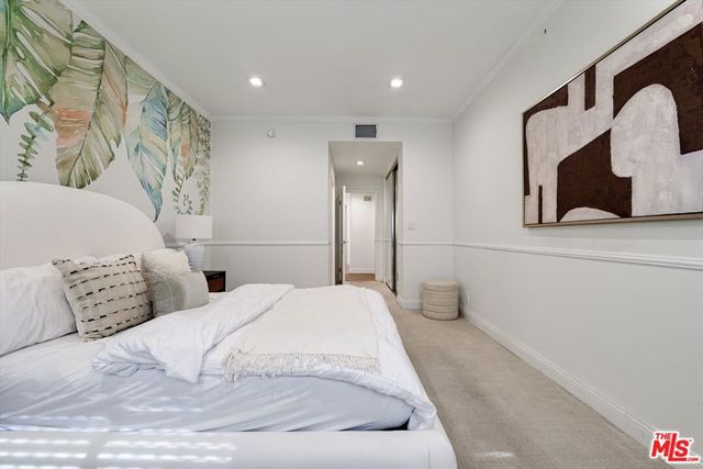 120 N Swall Drive 306, Los Angeles, CA 90048