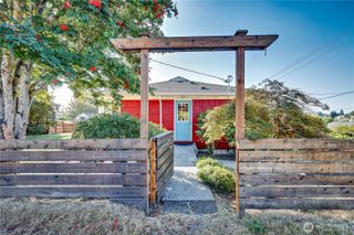 1518 Winfield Avenue, Bremerton, WA 98310