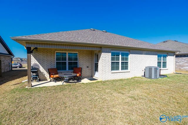 176 Beaver Brook Place, Toney, AL 35773