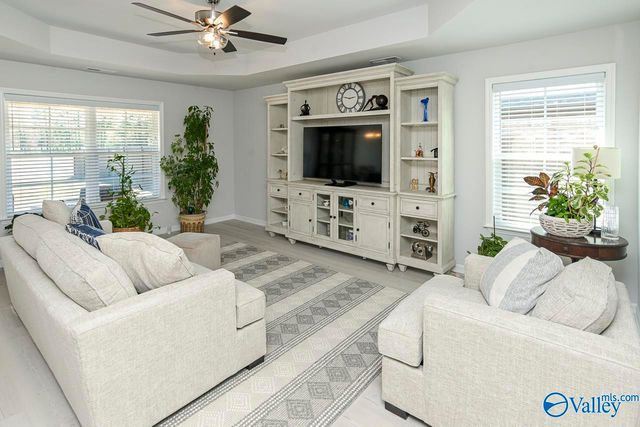 176 Beaver Brook Place, Toney, AL 35773