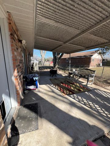 203 Franklin Road, Wharton, TX 77488