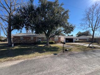 203 Franklin Road, Wharton, TX 77488