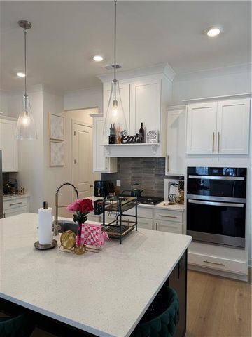 229 Scottsdale Drive, Marietta, GA 30064