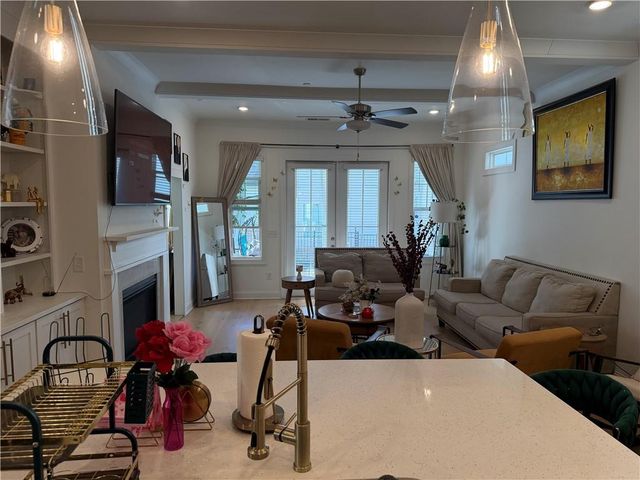 229 Scottsdale Drive, Marietta, GA 30064